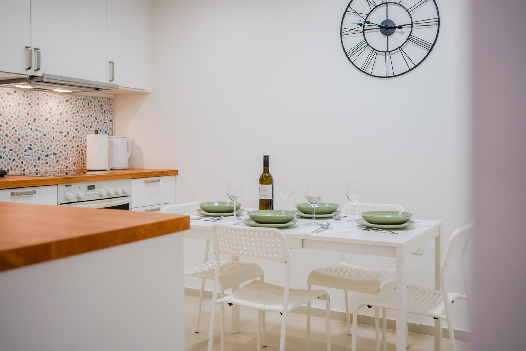 Peaceful Nest In City Center - Happy Rentals Zagreb Luaran gambar